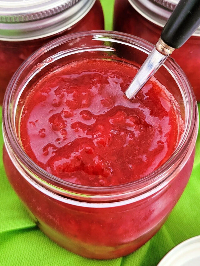 Best Homemade Strawberry Jam Recipe