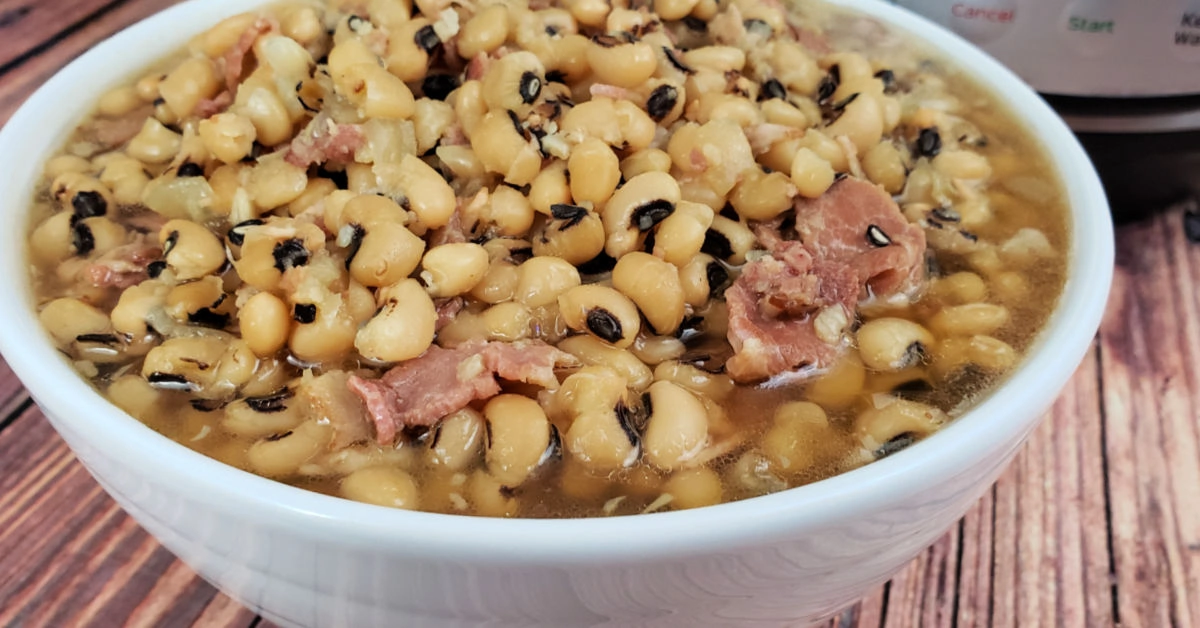 Close up of black eyed peas in a bowl with Instant Pot.